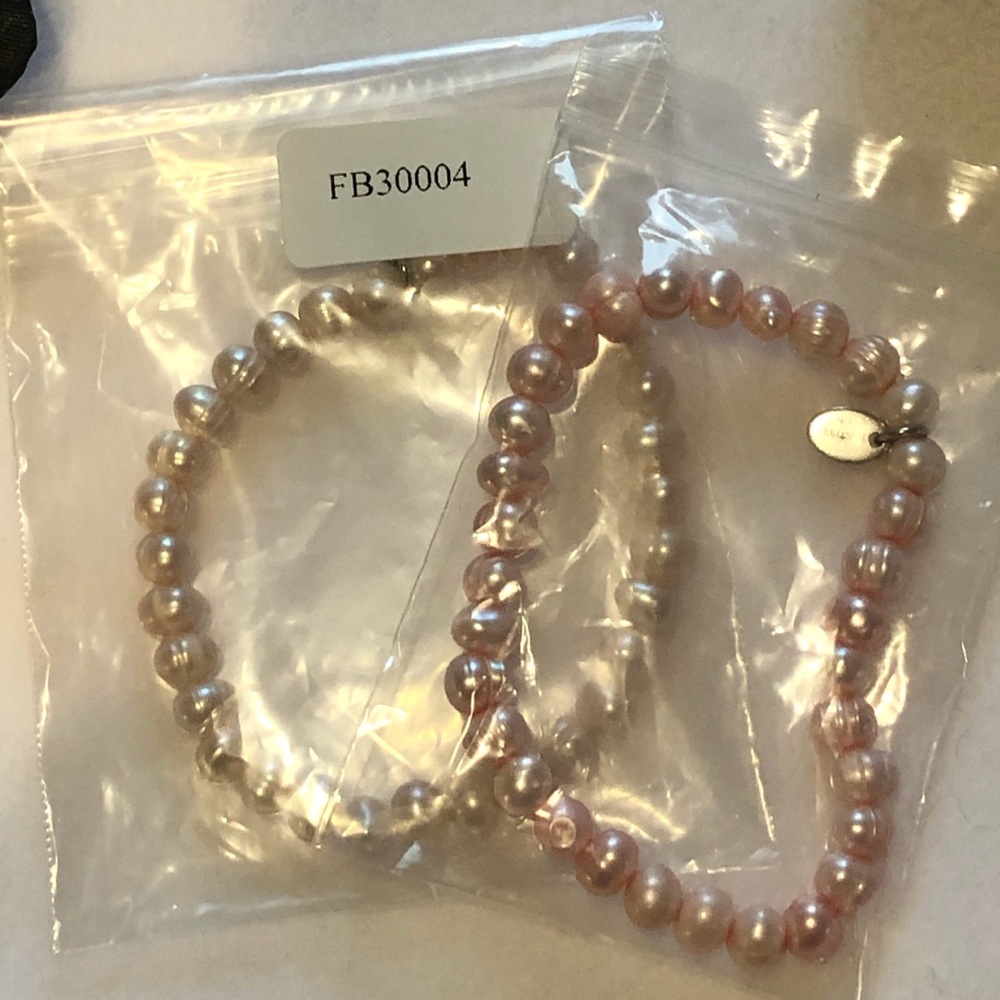 NIB 2 Tocara Betsy Freshwater Pearl Pink Bracelets - Picture 9 of 9